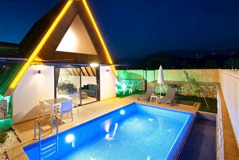 Antalya balayı otelleri bungalov